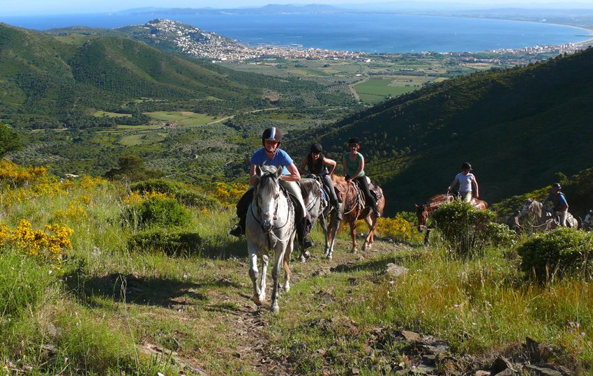 Follow mountain paths on the Mediterranean horse riding holiday in Spain