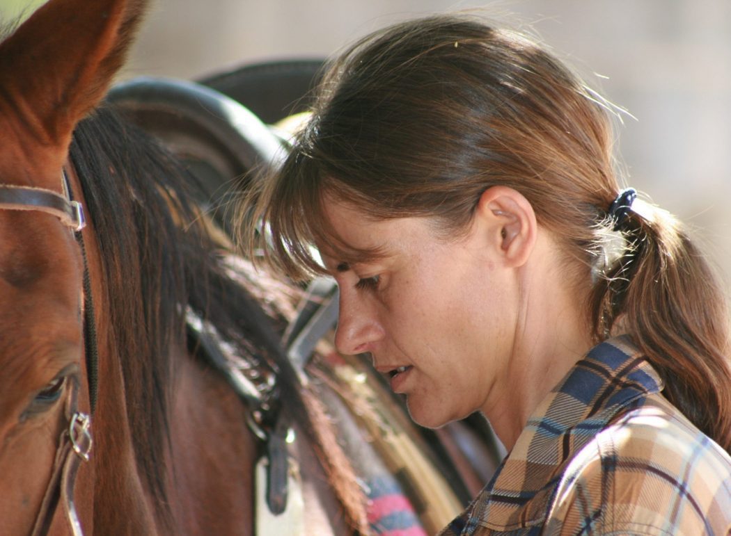 Ride in comfortable endurance tack on the Fish River Canyon horseback riding holiday in Namibia