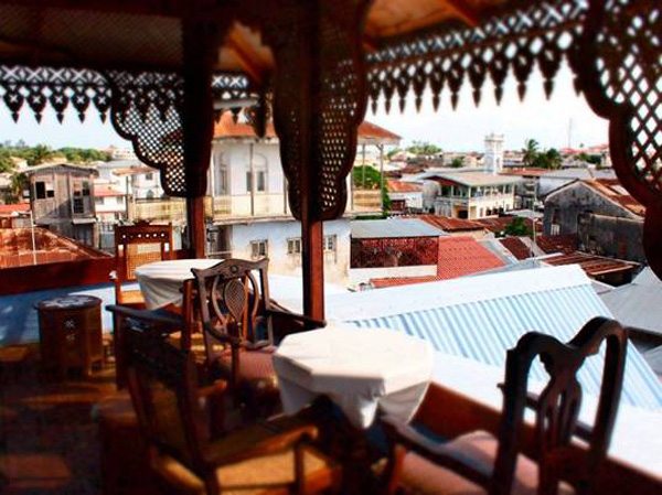Explore the old town during this extension of your vacation in Zanzibar